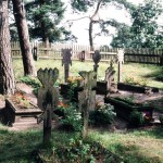 Friedhof mit Kurenkreuzen in Nida