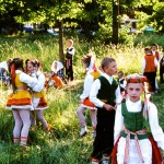 Tanzgruppe in Tracht